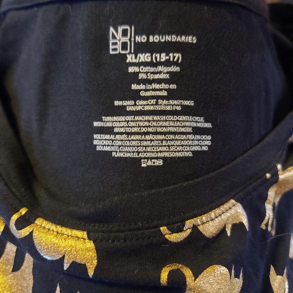 No Boundaries Women's Cat Long-Sleeve T-Shirt - Picture 3 of 3